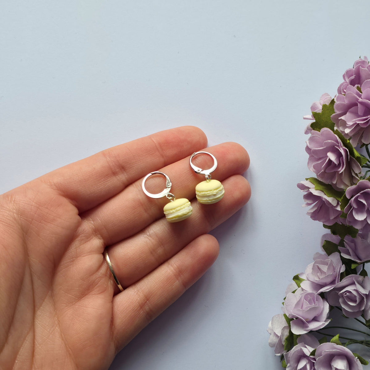 Mini Macarons - Yellow
